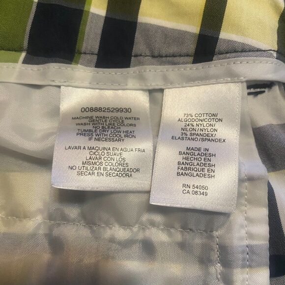 Anne Klein Sport Stretch Blue/Green/Yellow Plaid Bermuda shorts, size 12 - Picture 4 of 4